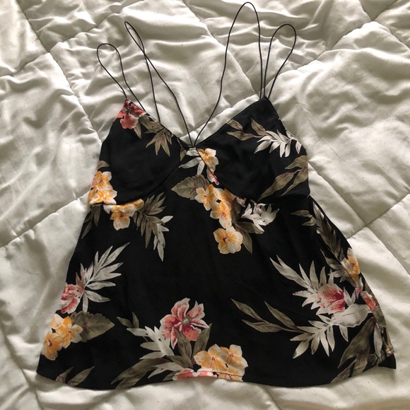 Volcom Tops - Volcom Floral Criss-across Tank Top Volcom Tops - Volcom Floral Criss-across Tank Top